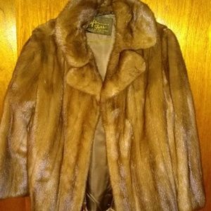 Graf's exclusive mink coat great condition